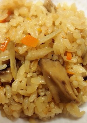 旨味たっぷり♡かしわご飯♡とりめし-レシピのメイン写真