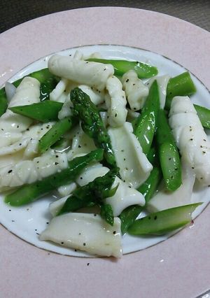 ★美味しい★いかとアスパラの中華炒め★-レシピのメイン写真