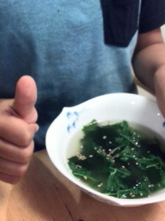 わかめとシャキシャキ豆苗のお手軽スープ-レシピのメイン写真