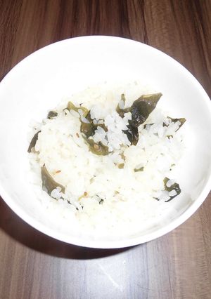 昭和の給食によく出ていたわかめご飯-レシピのメイン写真