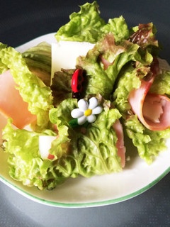 お弁当に♬超簡単!ハムチーズ レタス巻き-レシピのメイン写真