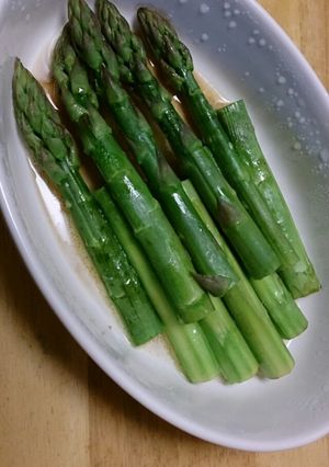 レンジでチンするだけ！アスパラバター-レシピのメイン写真
