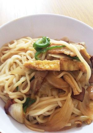 残った冷麦で焼きうどん風♪-レシピのメイン写真