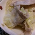 キャベツと豚肉の塩麹蒸し