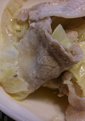 キャベツと豚肉の塩麹蒸し-レシピのメイン写真