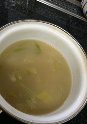 いつものネギの味噌汁にひと手間！-レシピのメイン写真