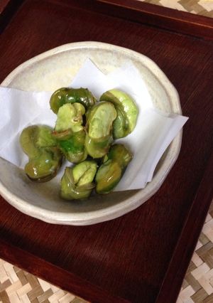 お口ぱっくり^o^空豆の素揚げ ♪-レシピのメイン写真