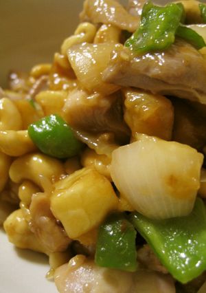 鶏肉とカシューナッツ炒め、じゃがいも入り-レシピのメイン写真