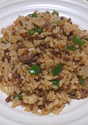 ピリ辛挽き肉チャーハン-レシピのメイン写真