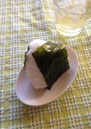 我が家で人気の唐揚げオニギリ-レシピのメイン写真