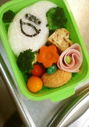 妖怪ウォッチ♪ウィスパーおにぎり♪-レシピのメイン写真