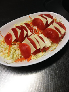 トマトとチーズのなんちゃってサラダ-レシピのメイン写真