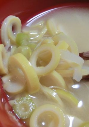 ハチク(淡竹)(アワダケ)の味噌汁-レシピのメイン写真