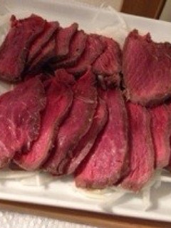 お手軽!ワインに合うローストビーフ-レシピのメイン写真