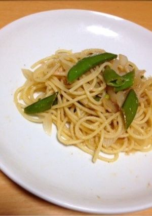 新玉ねぎとスナップエンドウの春の香パスタ-レシピのメイン写真