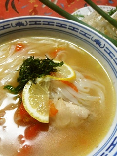 鶏のフォー♪濃厚スープで肌つるつる…-レシピのメイン写真