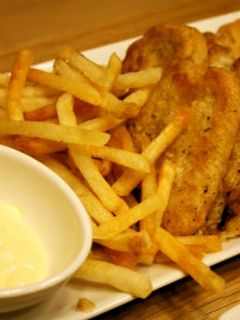 フィッシュアンドチップス FOOD -11TAP -北九州最大のクラフトビール専門店-