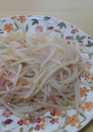 もやし＆ベーコン　少し酸っぱい炒めもの-レシピのメイン写真