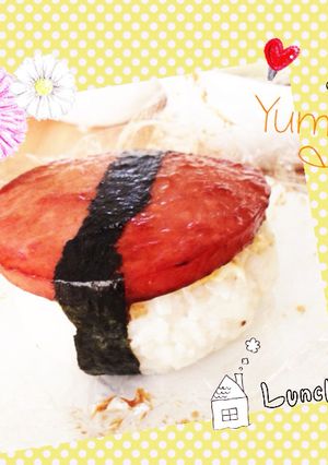 セブ○イレ○ン⁈風のソーセージおにぎり♡-レシピのメイン写真