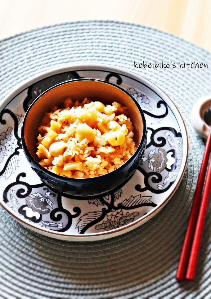 ハスの実と干し貝柱で薬膳風炊き込みご飯-レシピのメイン写真