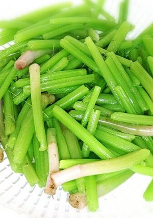 ミズ(山菜)の下ごしらえ(*´∀`)♪-レシピのメイン写真
