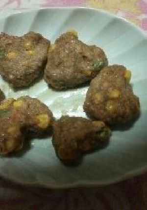 お弁当の隙間にもレンジでチン♪ハンバーグ-レシピのメイン写真