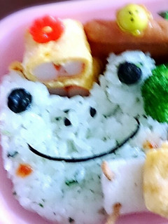 雨の日カエル弁当-レシピのメイン写真