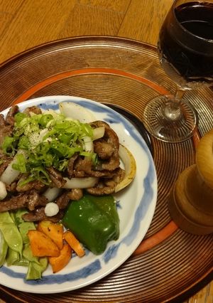 牛筋肉のガーリックソテー-レシピのメイン写真