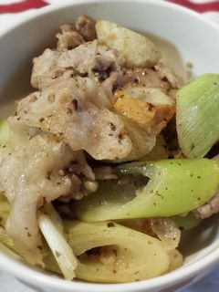 豚肉とちくわのしそ梅炒め-レシピのメイン写真
