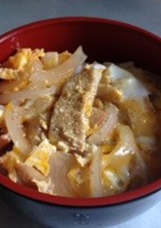 玉ねぎと油揚げの卵とじ丼-レシピのメイン写真