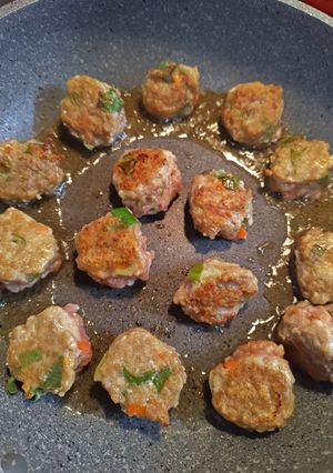 豚ひき肉とレンコンのシャキシャキつくね-レシピのメイン写真