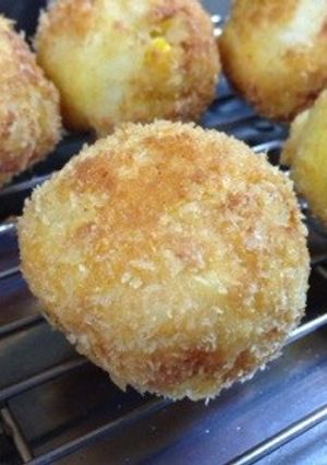 お弁当にコーンと玉ねぎのはんぺんコロッケ-レシピのメイン写真