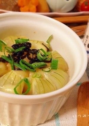 レンチン！新タマネギのチーズと塩昆布蒸し-レシピのメイン写真