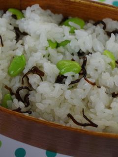 お弁当に☆枝豆塩こんぶの混ぜ御飯♪-レシピのメイン写真