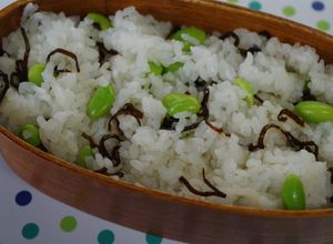 お弁当に☆枝豆塩こんぶの混ぜ御飯♪-レシピのメイン写真