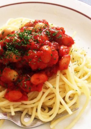 残ったカスレで!トマトビーンズパスタ-レシピのメイン写真