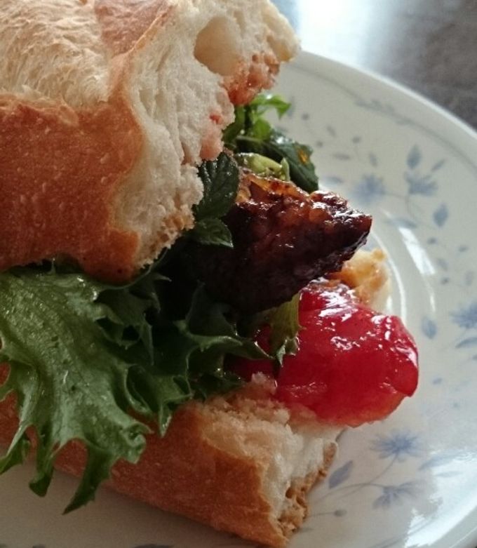 スパイシーチキンサンド by cheeky8 【クックパッド】 簡単おいしい