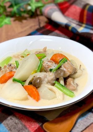 鶏もも肉とかぶのクリーム煮-レシピのメイン写真