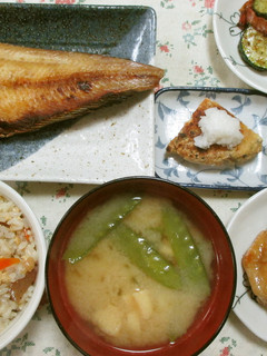 ☆きぬさやとじゃがいものお味噌汁☆-レシピのメイン写真