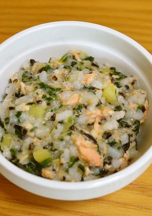 離乳食*中期～『栄養たっぷり鮭入り粥』-レシピのメイン写真