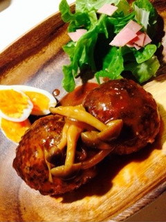 にっこにこ♪我が家の煮込みハンバーグ♡-レシピのメイン写真