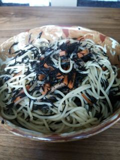残ったひじき煮でパスタ-レシピのメイン写真