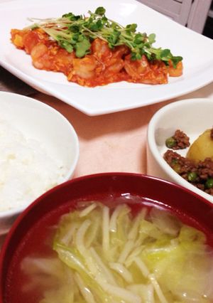 グリンピースと新ジャガのそぼろ煮-レシピのメイン写真