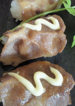 豚薄切り肉巻き゜+。1口寿司-レシピのメイン写真