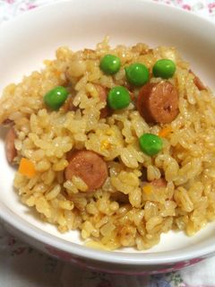 炊飯器で簡単♪あっさりカレーピラフ♪-レシピのメイン写真
