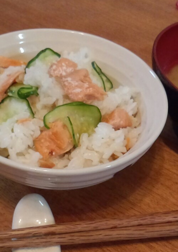 炊飯器だけ 簡単☆鮭ごはん-レシピのメイン写真