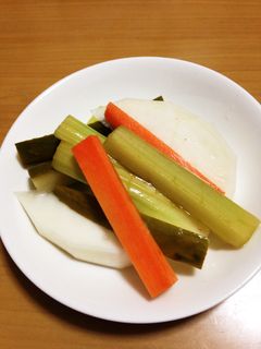 レモン汁を使った爽やかピクルス-レシピのメイン写真