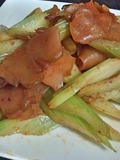 セロリとザーサイの炒めもの-レシピのメイン写真