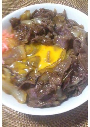 給料日 料理初心者に贅沢｢すき焼き肉丼」-レシピのメイン写真
