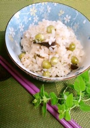 えんどう豆としいたけのごはん-レシピのメイン写真